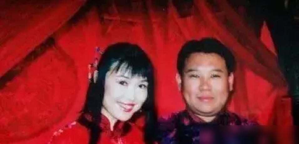 郭麒麟亲妈在日本刷盘子刷成亿万富婆？别傻了，这个故事从头到尾就是个局，专门喂给你