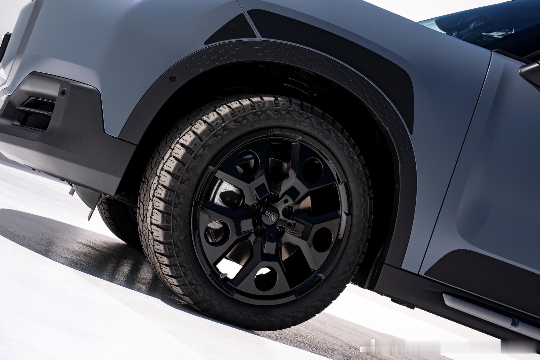 【MINI COUNTRYMAN UNTAMED特别版发布：换全地形胎、升高底盘