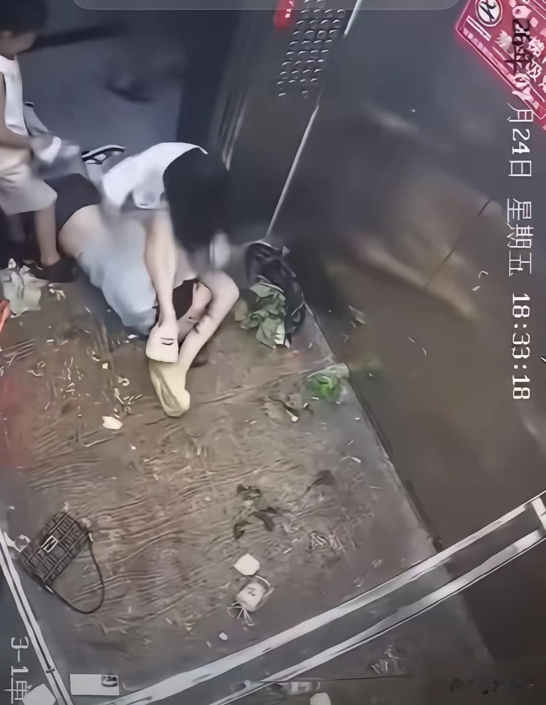 最近二十年的保命法则就是幸福者退让。不管你是否相信离火九运，时代发展到今天，特别