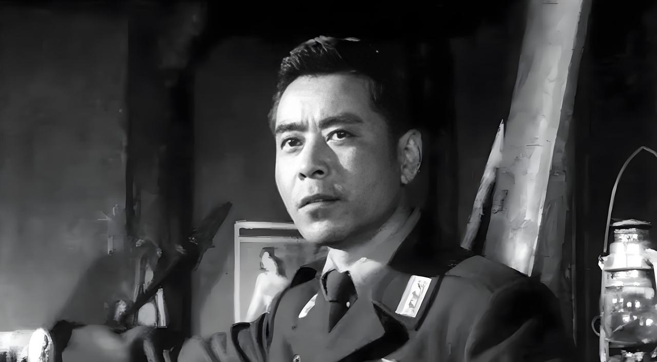 王润身（1924年—2007年）在电影《野火春风斗古城》（1963年）中饰演关敬