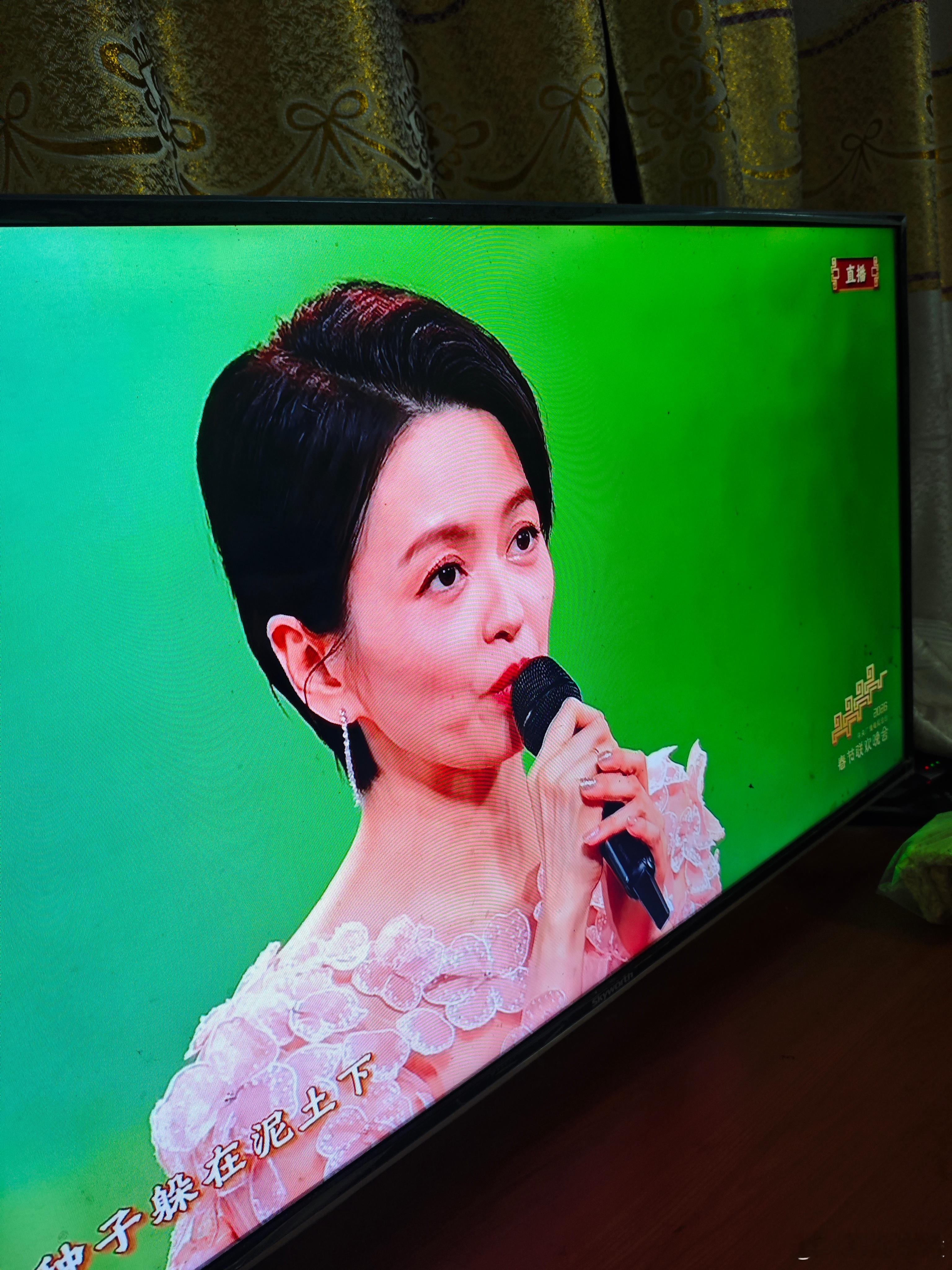 春晚 好多人啊春晚这几位女明星太养眼了！ 