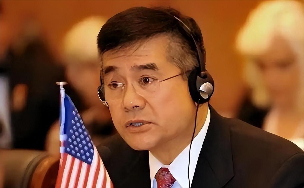 骆家辉警告中国：最好不要自主生产尖端芯片，这不是美国想看到的
-
2024年初在