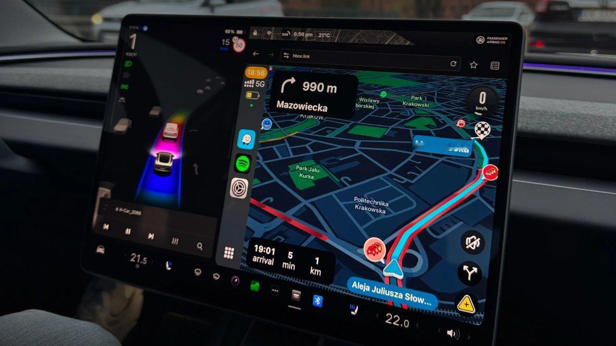 特斯拉终于要支持CarPlay了？

这可能是很多 iPhone 用户等了十几年