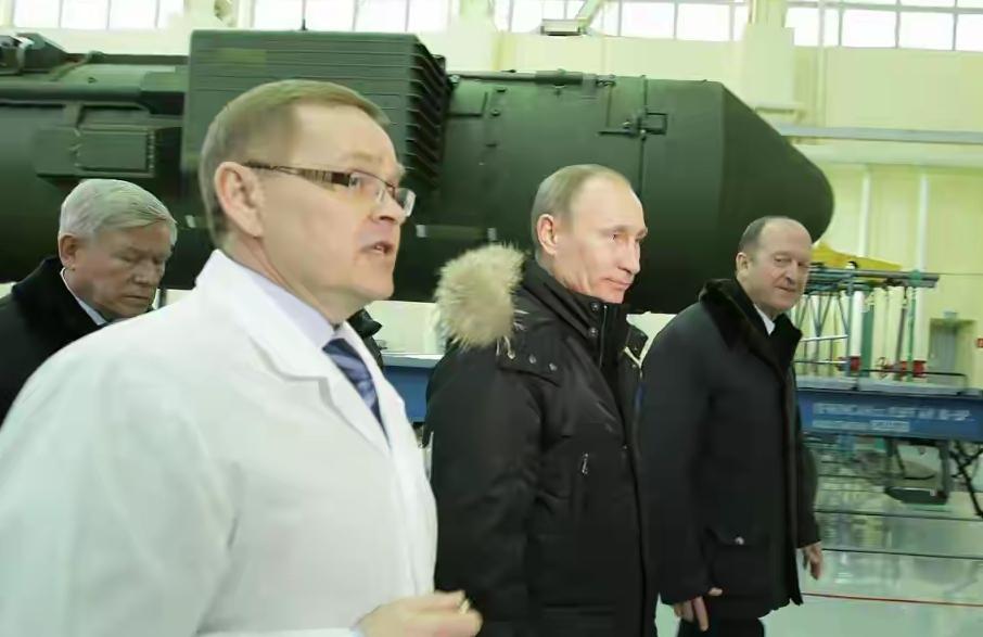 重磅！奔袭上千公里，乌导弹击中俄核导弹工厂，俄军报复如箭在弦