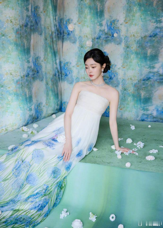 宋轶最新状态宋轶美成啥样了宋轶花仙子美成啥样了，状态好好，仙女来的 