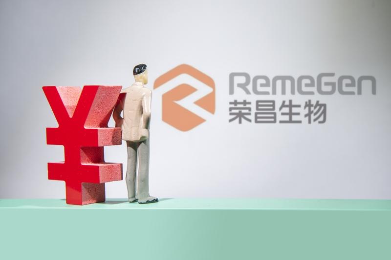 荣昌生物这只股票很值得说道说道。截至2026年4月16日，它股价达154.40元