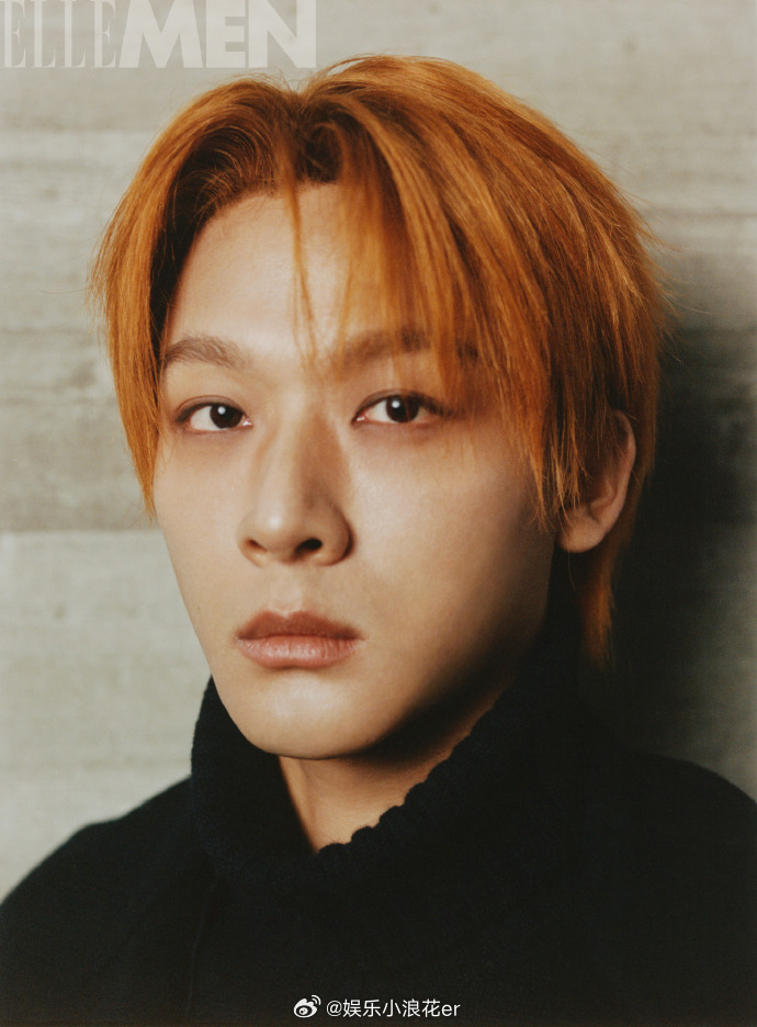 张晚意橘发封面↓ 