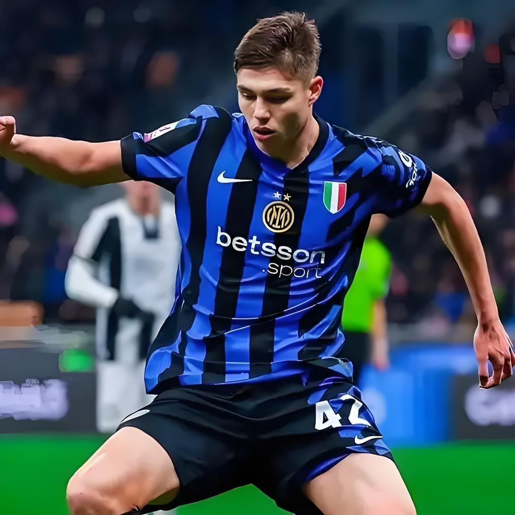 据阿根廷记者布埃诺的报道，帕拉西奥斯已经进入阿根廷国家队的考察名单。 ​​​
在