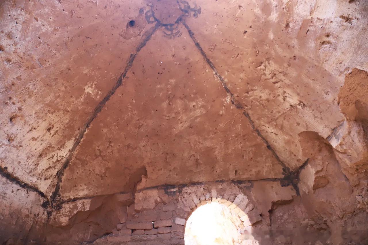 魏晋考古 新发现｜河南省洛阳市伊滨区发现分布密集的古墓群网页链接此次发现的魏晋墓