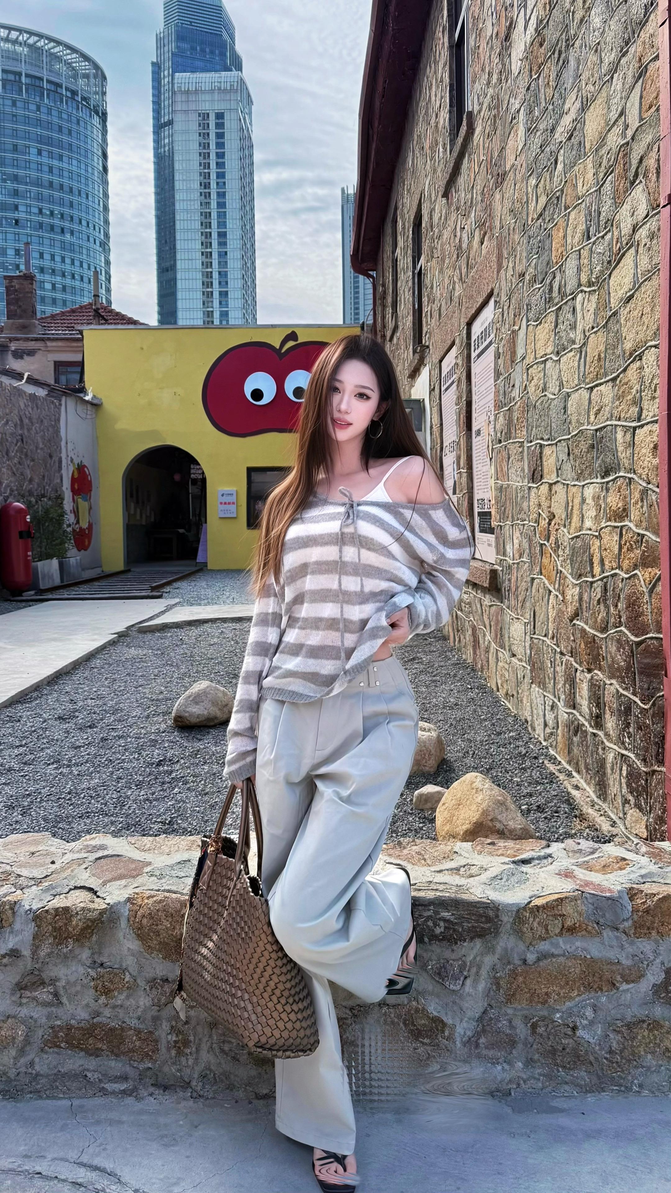 我们能不能毫无目的地散步然后你和我讲关于你的所有事情