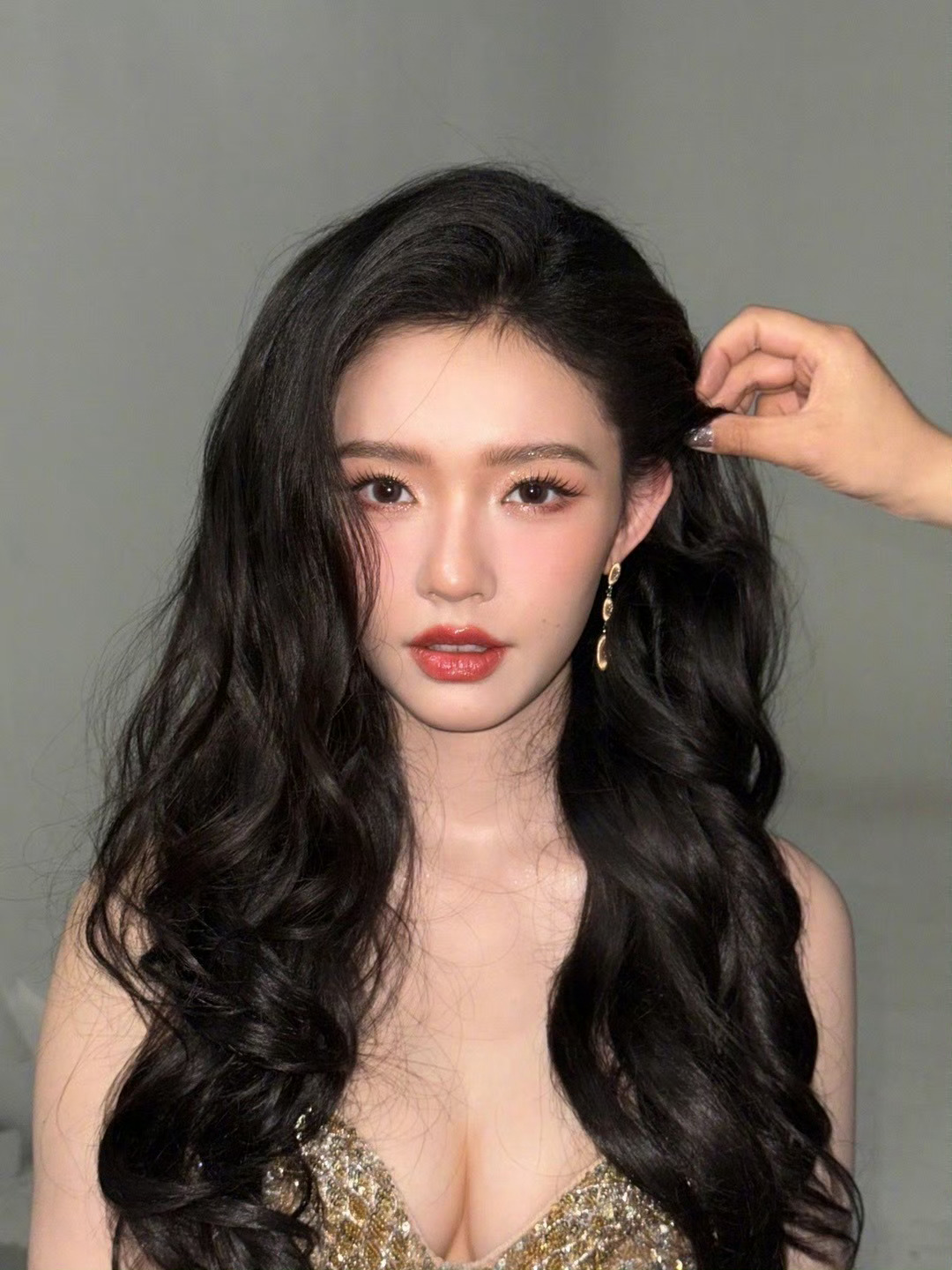 林允这迷人的沟沟