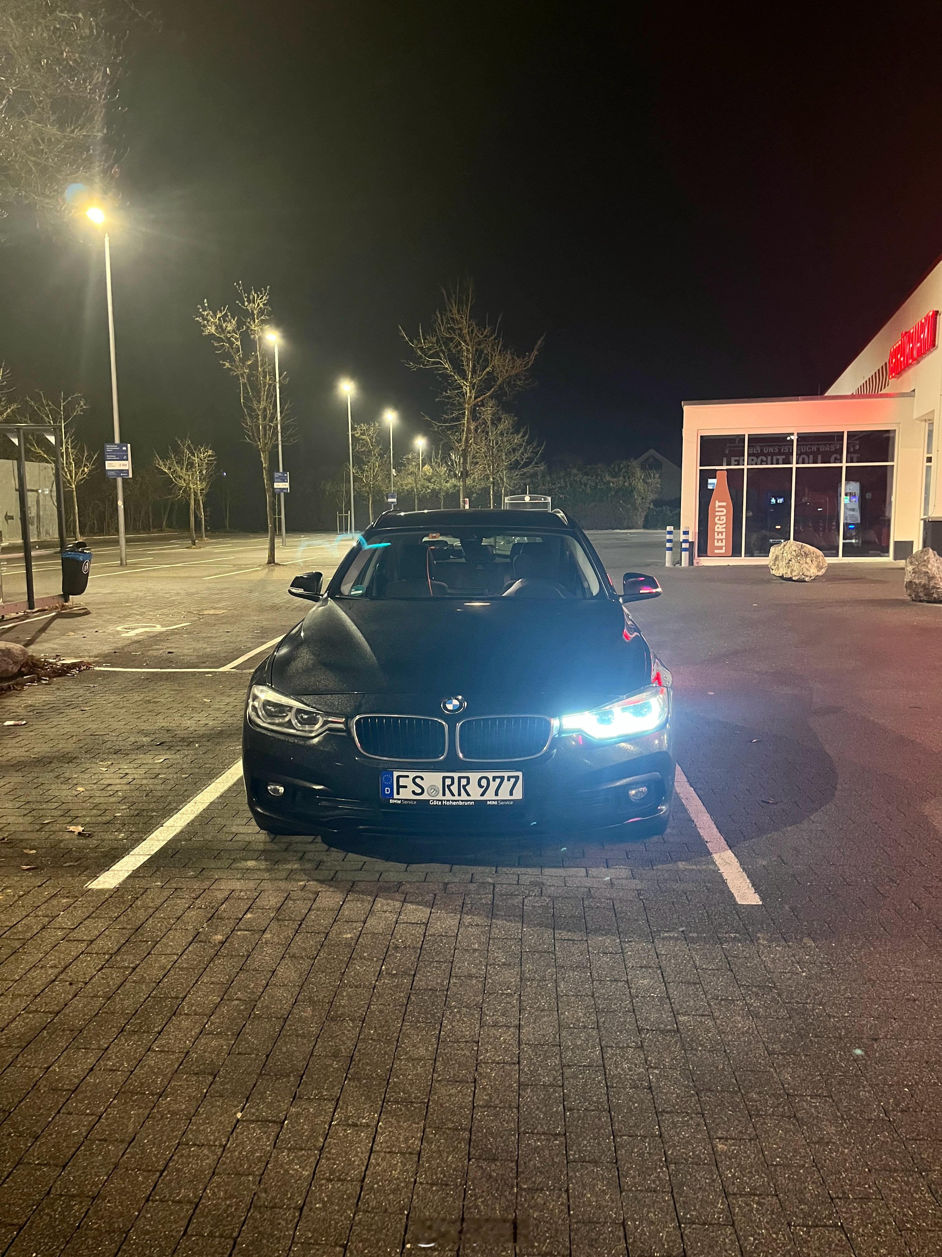 驻车灯新用途，等人的时候跟他说：那个车灯坏了的车就是我的车yz77聊车