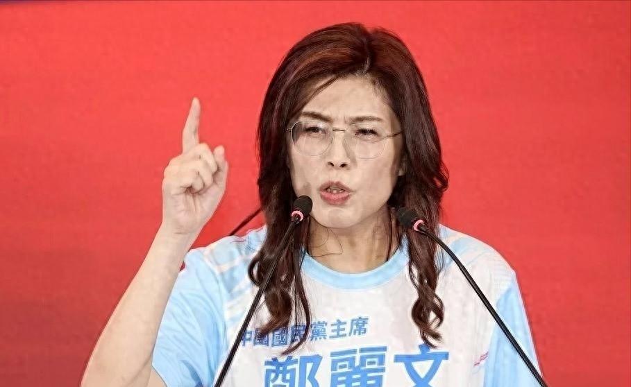 郑丽文接受美国《时代》周刊采访时说：“两岸任何重大改变都须尊重台湾人利益与意愿。