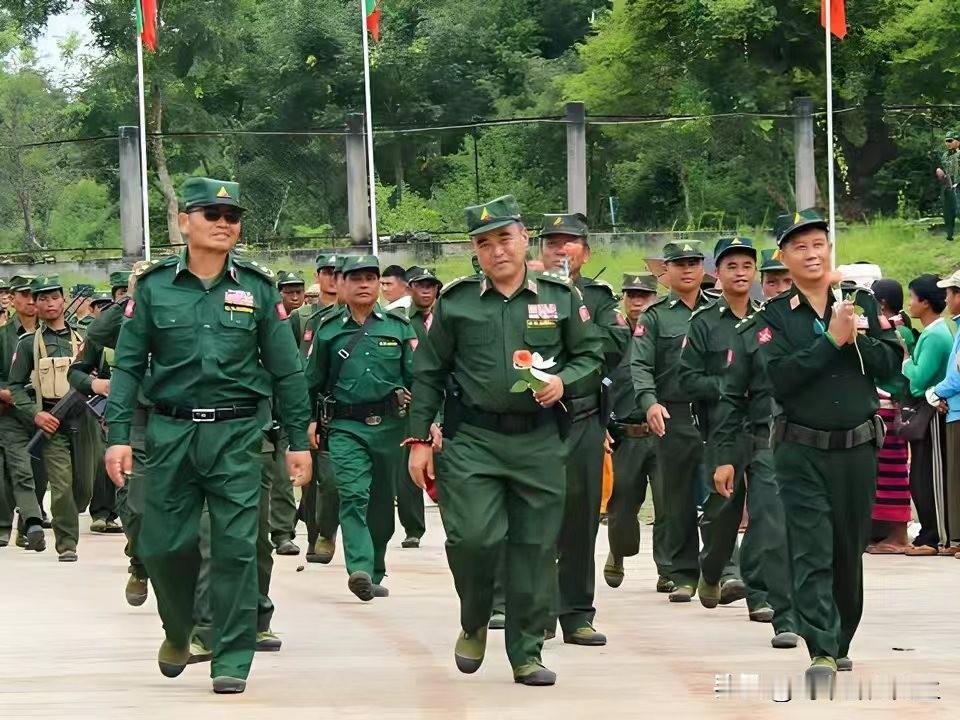 缅甸掸邦又一支知名武装组织与缅甸和平委员会进行和平会谈的最新消息。据缅甸媒体20