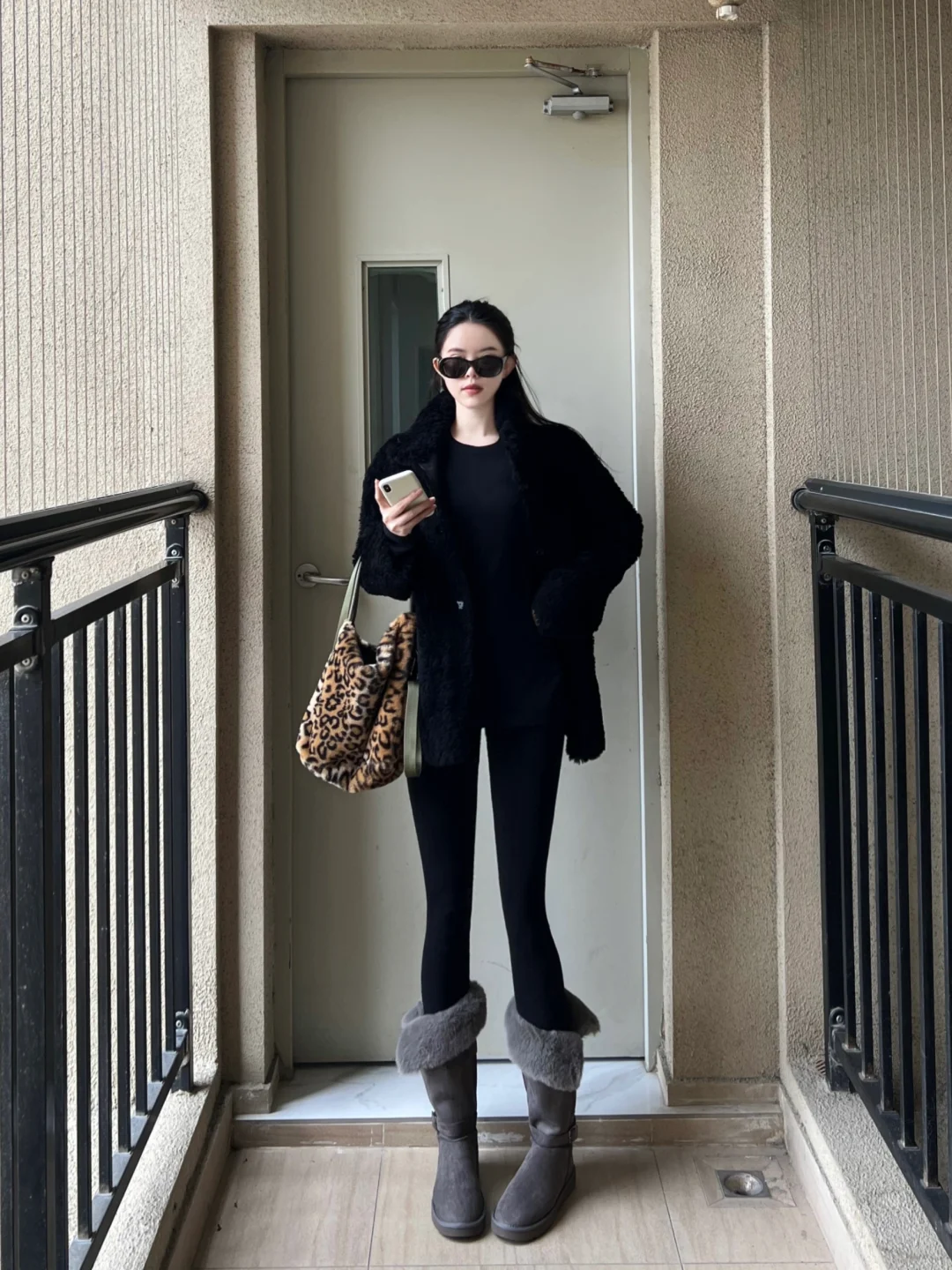 下楼的时候被朋友夸了！冬天就要穿好看的！