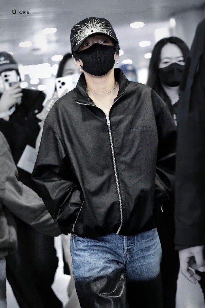 刘雨昕今日机场路透🈶 