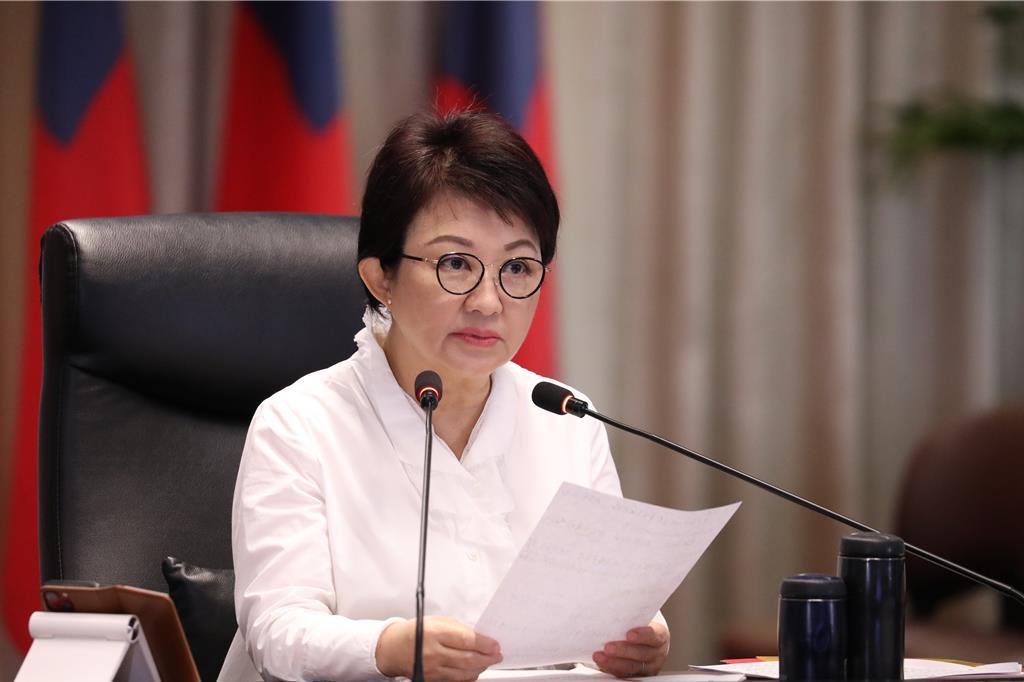 最新民调显示，台中市长卢秀燕施政表现再度获得市民高度肯定。一项最新民调显示，卢秀