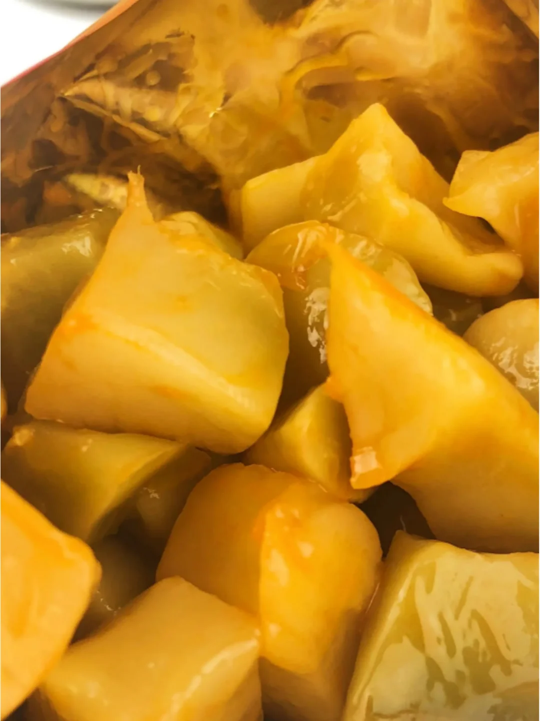 脆口榨菜，质地脆嫩，鲜美，喝米粥下饭一绝