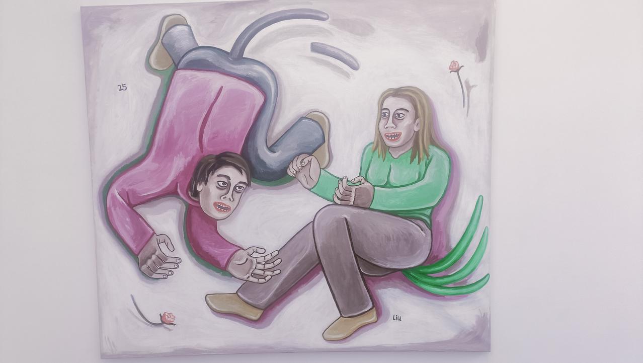 之前总觉得老了的底气，得是存折上七位数的存款，或是儿女个个有出息能当靠山，最近跟