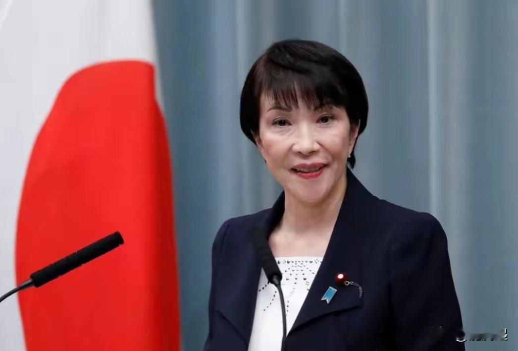 日本右翼上台，本身就要高度警惕。高市早苗当上首相，中方没有任何的祝贺。说明中方已