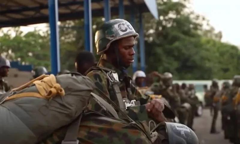 尼日利亚军队的指挥部尚未决定下令对尼日尔进行军事入侵 来自西非经济合作组织(西非