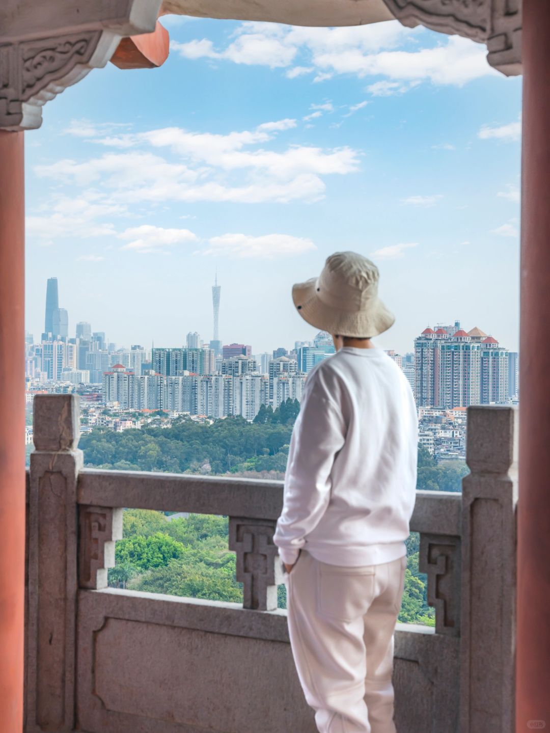 这座免费的中式楼阁可以俯瞰整个广州城‼️