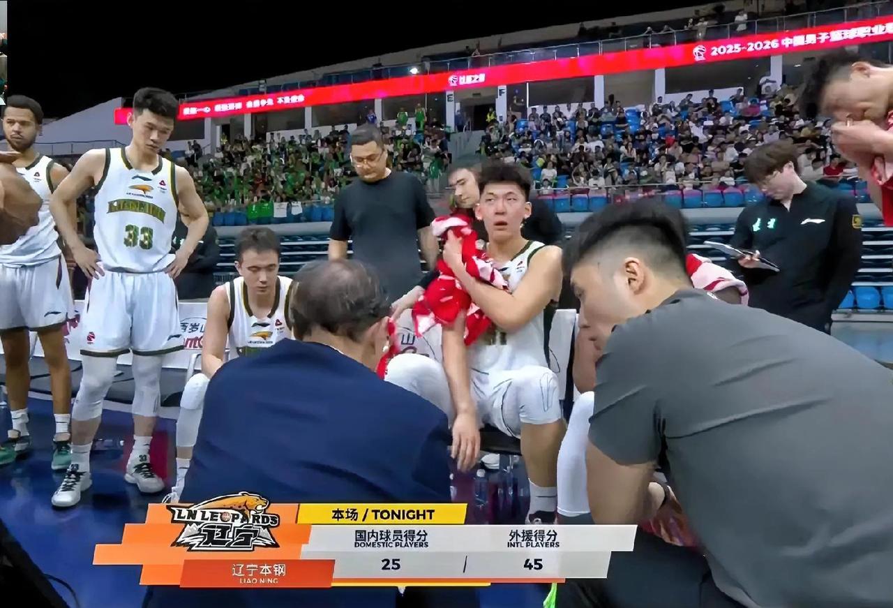 兄弟们！你说一个球队3个主要得分手整场都在梦游不得分！你说这个球队的希望在哪儿呢