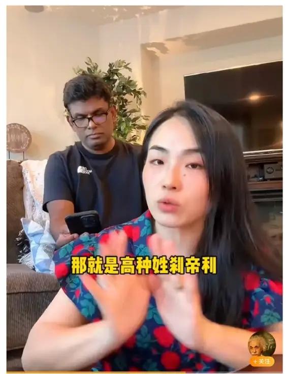 印度留学生要回国了，他表示，要把全家都搬来东方大国。
他说，留学时，总有人请吃饭