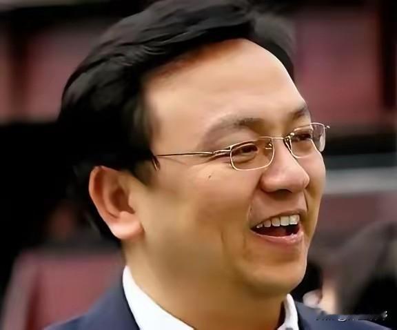 王传福曾表示，中国汽车在发动机技术上落后国外几十年，德国人把发动机热效率做到40