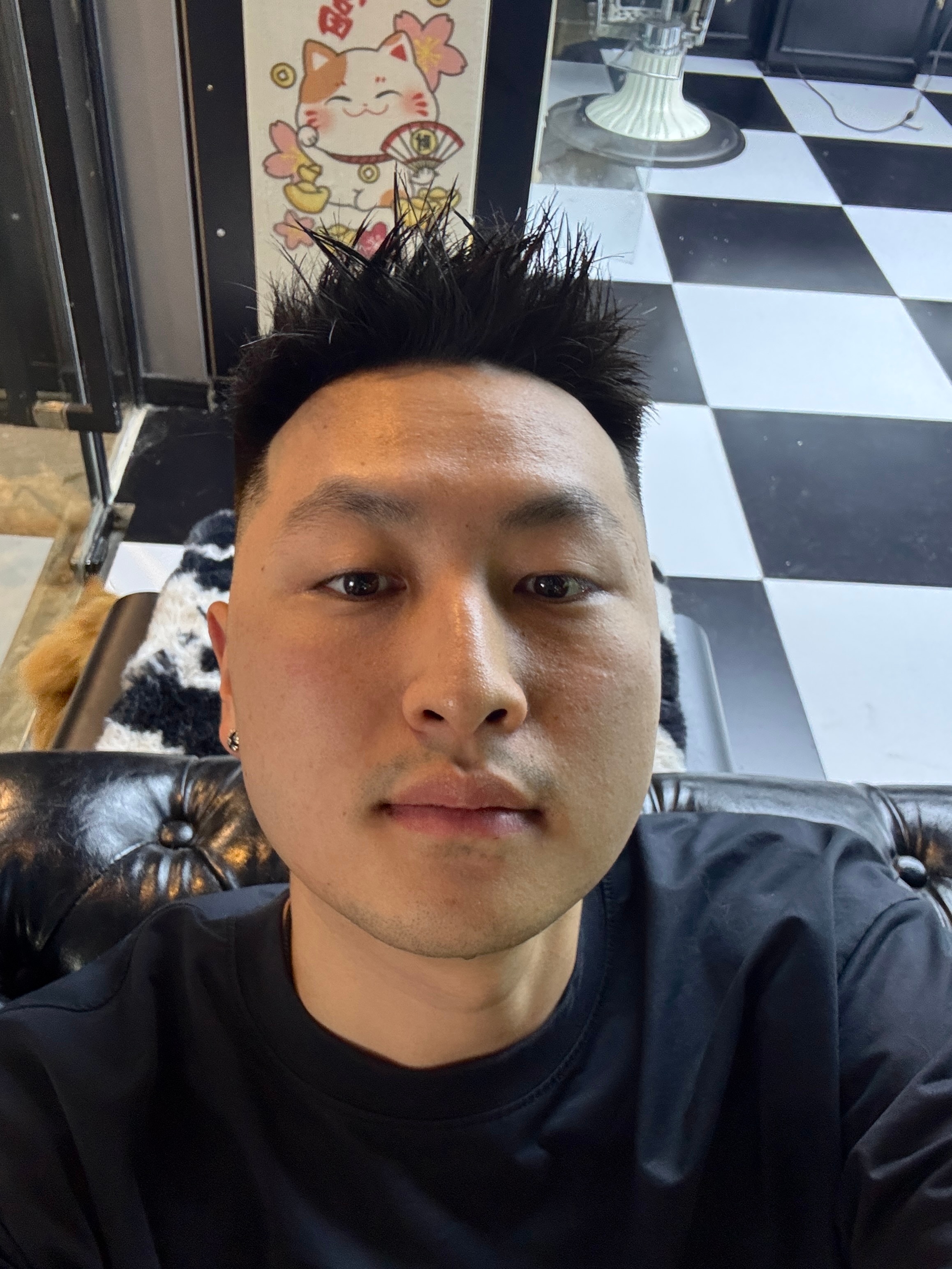 尼克斯NBA总冠军恭喜纽约尼克斯，53年的等待终于画上句号。从质疑到诅咒，从铁血
