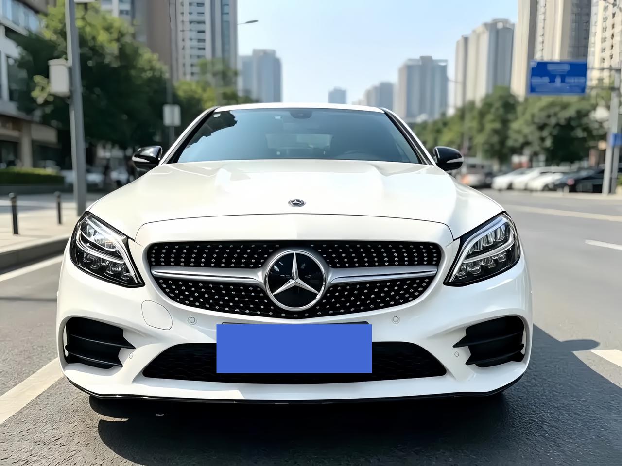 15—20万看二手奔驰C260L，我不会因为内饰新就忽略48V系统！
二手奔驰C