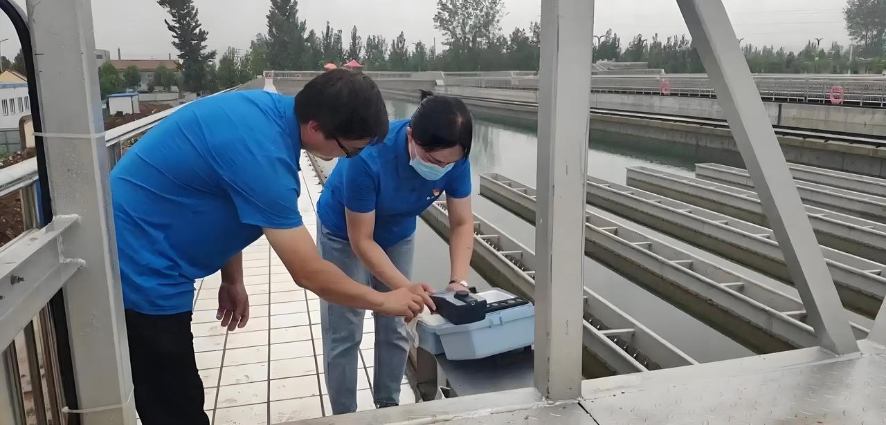 合肥三县的老乡们，每天打开水龙头的用水体验，藏着肥西和长丰城乡供水建设的真实差异