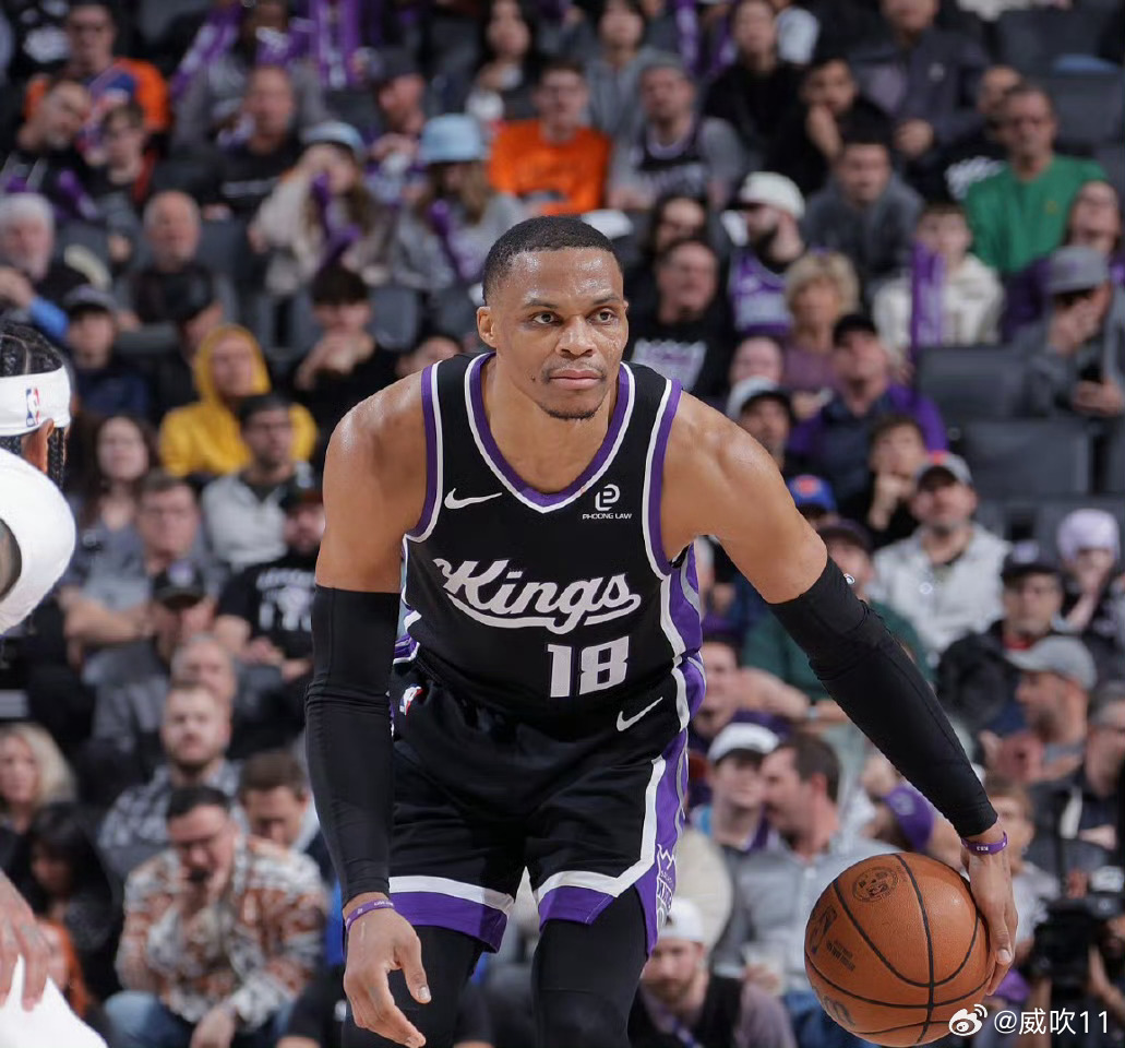 连胜强队！国王过去三场接连战胜火箭，湖人，尼克斯联盟豪强相信团结在威少为控球核心