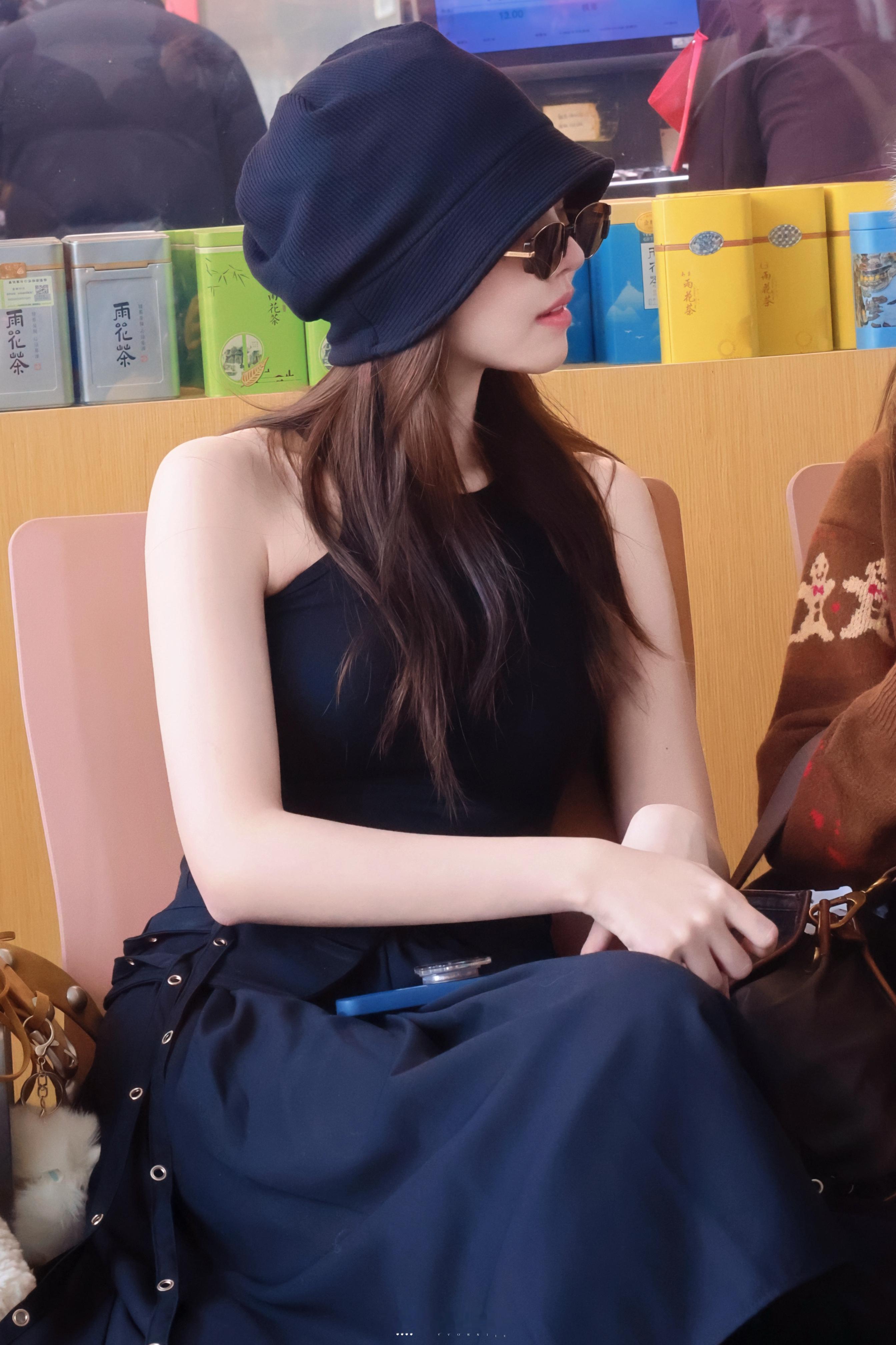 李芊语 所以暂时将你眼睛闭了起来🤦♀️🤦♀️ 