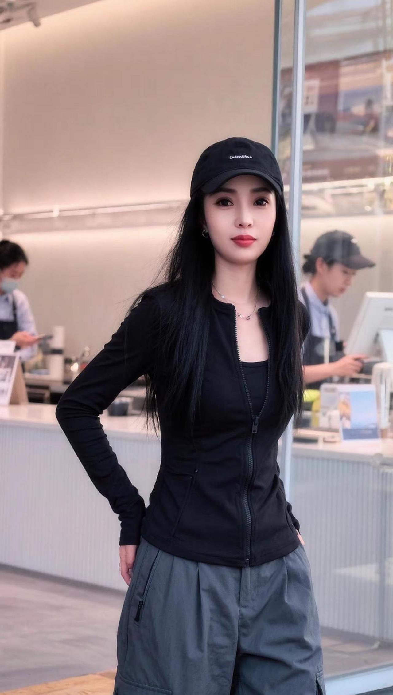 元宵圆满，万事胜意！