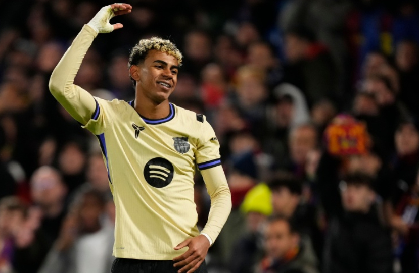 西甲第19轮比赛，巴萨主场3-1击败马竞，亚马尔本场比赛15次尝试过人，其中9次