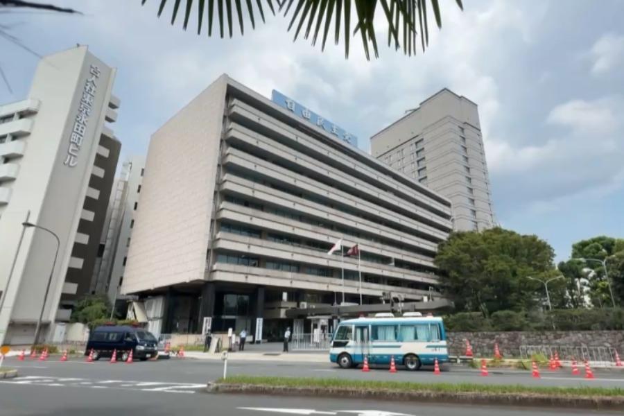 一波三折，反反复复，结果还是她!
眼看着要黄，结果局势翻转，最终还是她……
高市