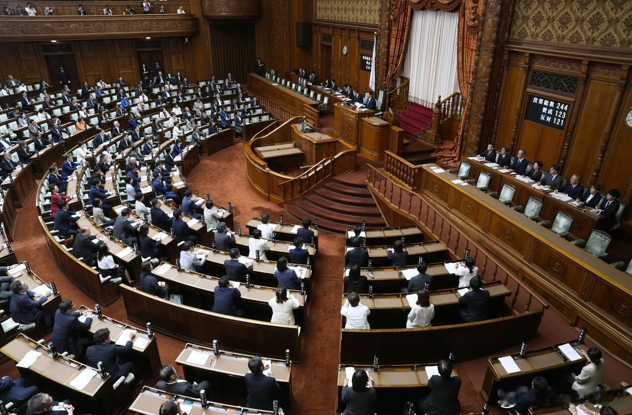 日本“副首都”构想相关法成立 在野党质疑预设大阪海外新鲜事 日本执政的自民党与日