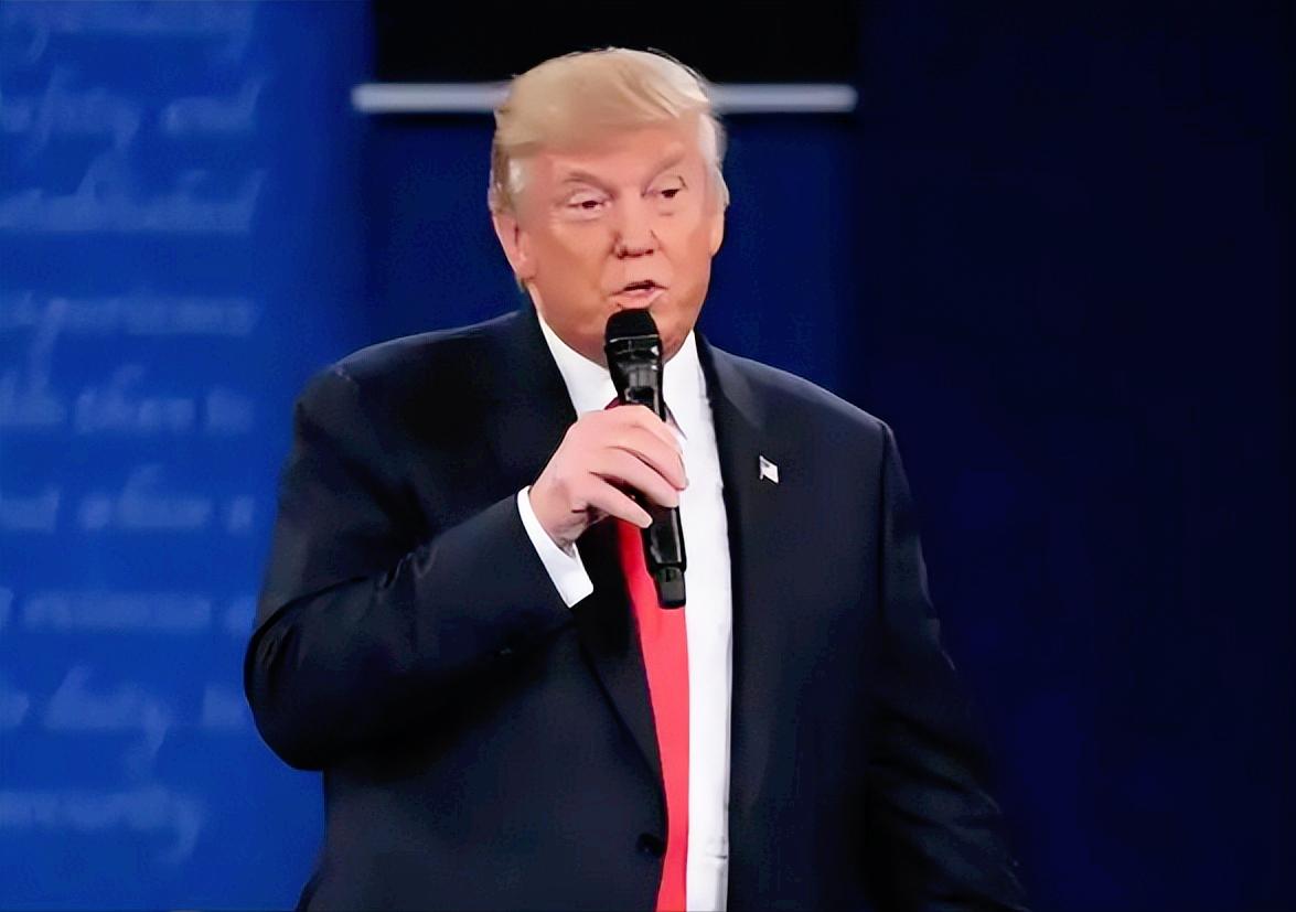 特朗普这波操作是福利还是坑，最近白宫搞了个大新闻，要给全美国的小朋友推出了“特朗