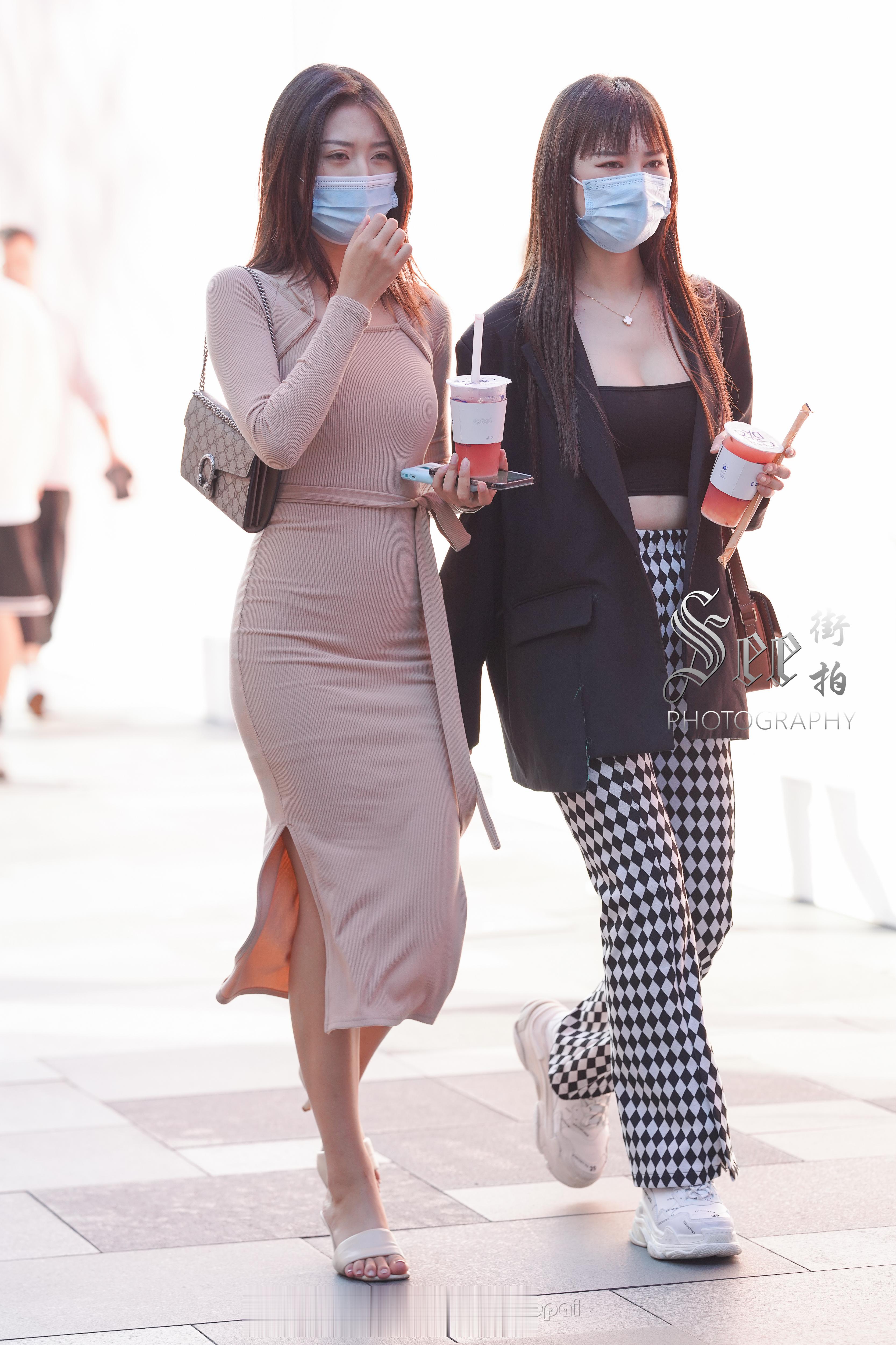 修身长裙，优雅魅力~~ ​​​