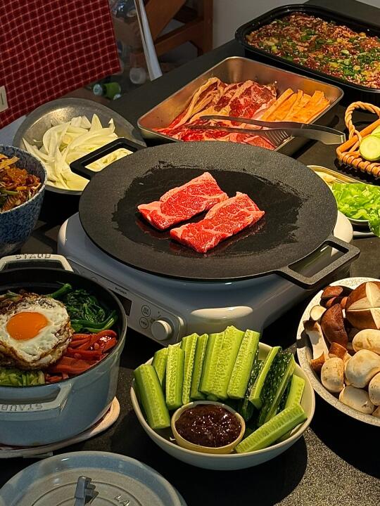 ⚫️daily｜晚餐 🍱 在家吃烤肉啦 !