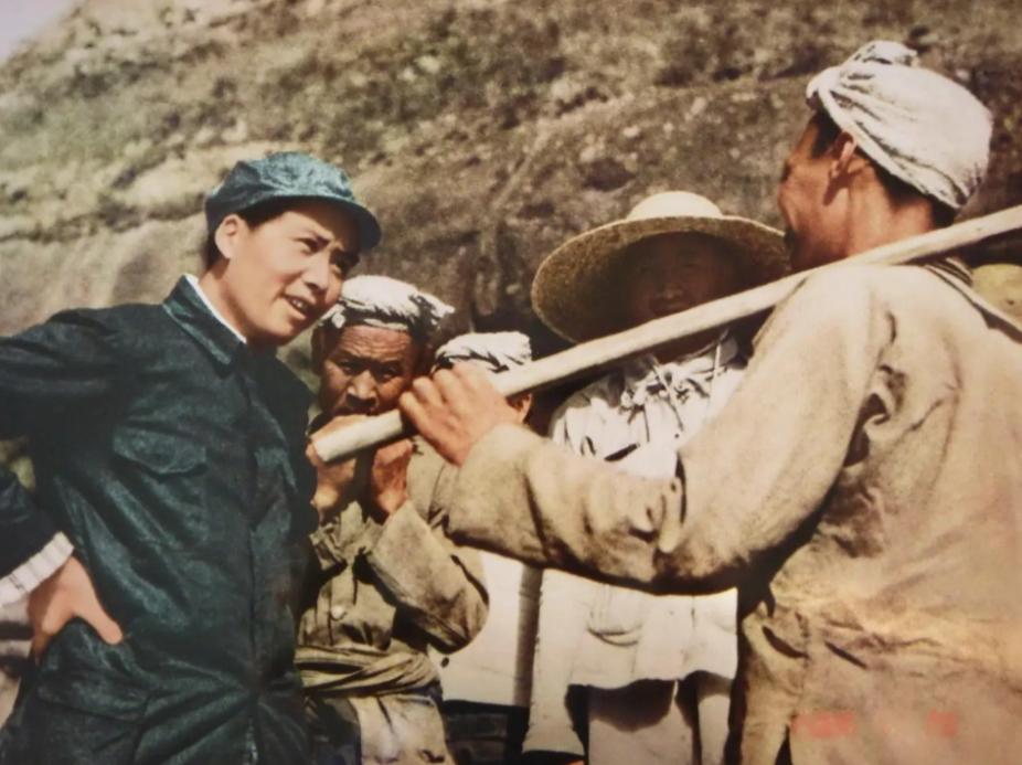新中国成立，张闻天终于问出了心中的疑问，为什么我军能以三万兵力打垮敌人几十万？王