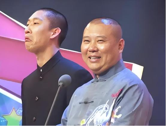 重磅，师徒要和好？曹云金接受中国新闻网专访，再谈郭德纲

 
在相声界，郭德纲和