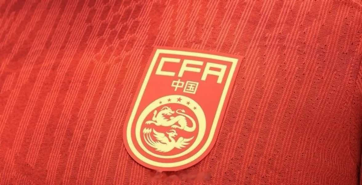 中国vs马尔代夫首发名单出炉中国队首发：4-高准翼，9-王子铭，10-韦世豪，1