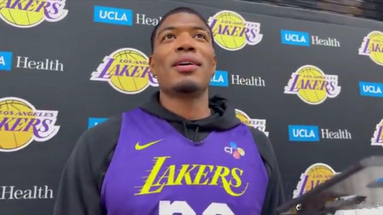 八村垒表示，两年前，他用杯赛冠军获得的50万美元奖金买了一辆汽车🚗八村透露，他