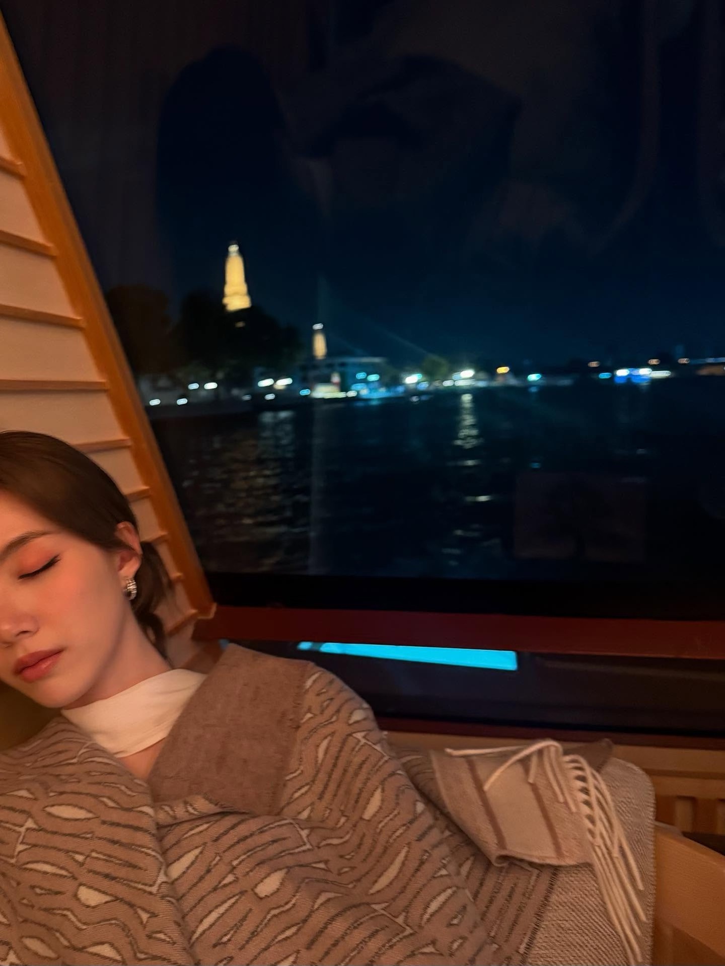 小朋友困了🫳🏻 ​​​