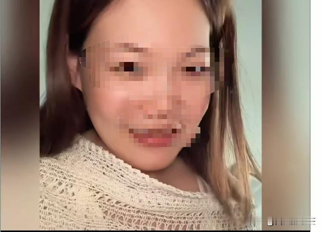 小妍胆子太大了这是往鱼死网破的节奏上走了。
       小妍直播说她有公司税务