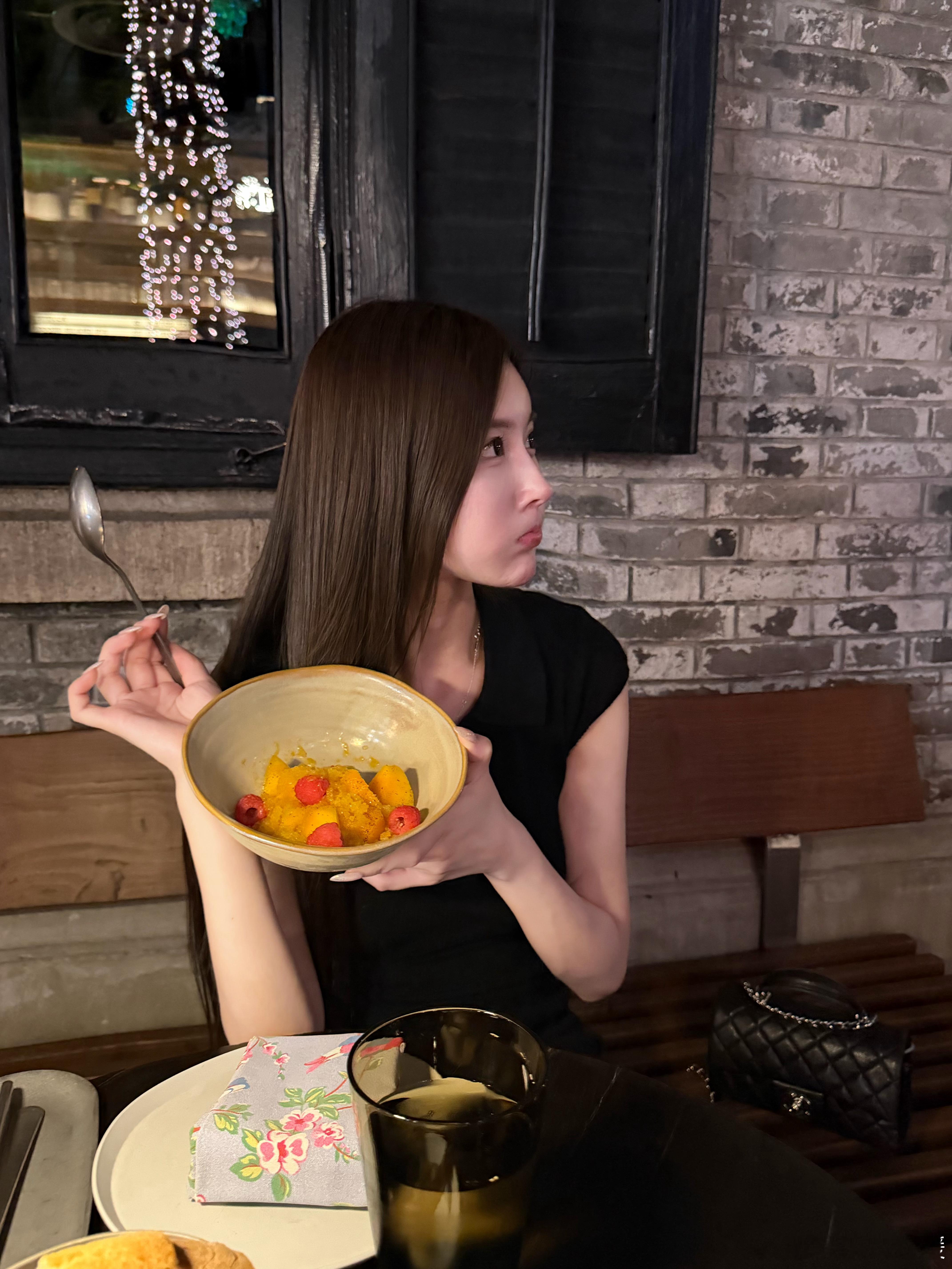 吃点吧 胖点可爱 