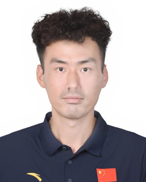2025年第十五届全运会男排成年组【上海】队名单主攻：戴卿尧、周鑫、付侯文副攻：