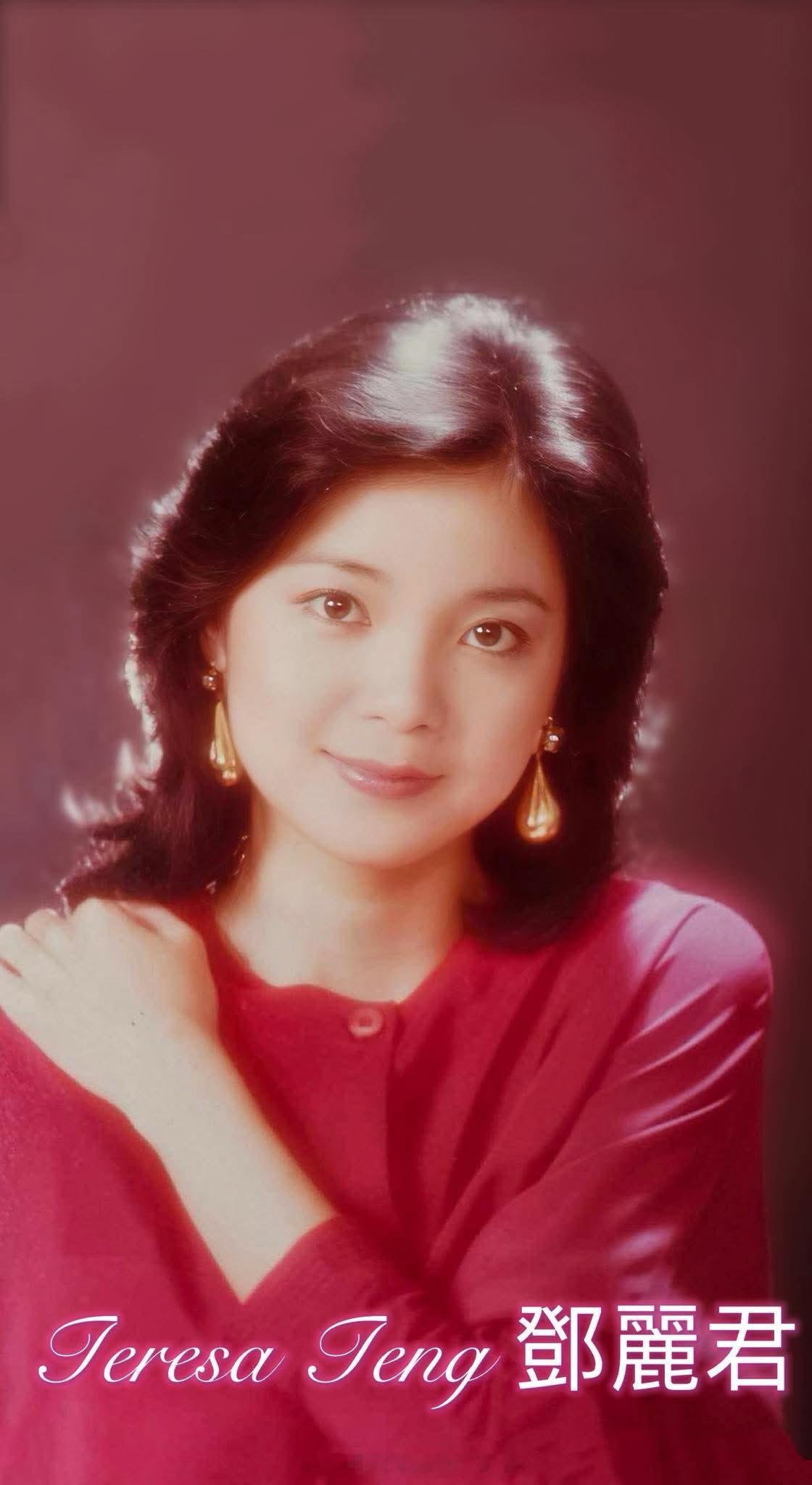 1982年9月，新加坡。（FB）邓丽君[超话] ​​​